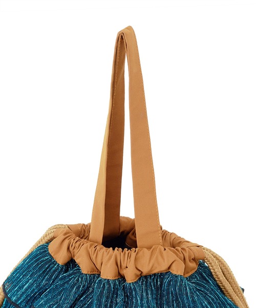 ELLEgirl(エルガール)の「《新色・再入荷》ラメプリーツフリル巾着バッグ【ELLEgirl/エル ガール】(ハンドバッグ・レディース・グリーン/ブルー/アンティークゴールド/レッド/ライム/ダークブルー・FREE)」の15枚目の写真