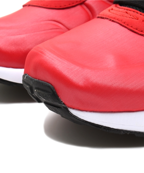 PUMA（プーマ）の「R698 MATT & SHINE (UNISEX)（スニーカー・メンズ・ピンク/ライトブルー/ブルー/ブラック/レッド・23.0cm/25.5cm/24.5cm/22.5cm/27.5cm/23.5cm/26.0cm/25.0cm/26.5cm/24.0cm/27.0cm/29.0cm/28.0cm/28.5cm）」の9枚目の写真