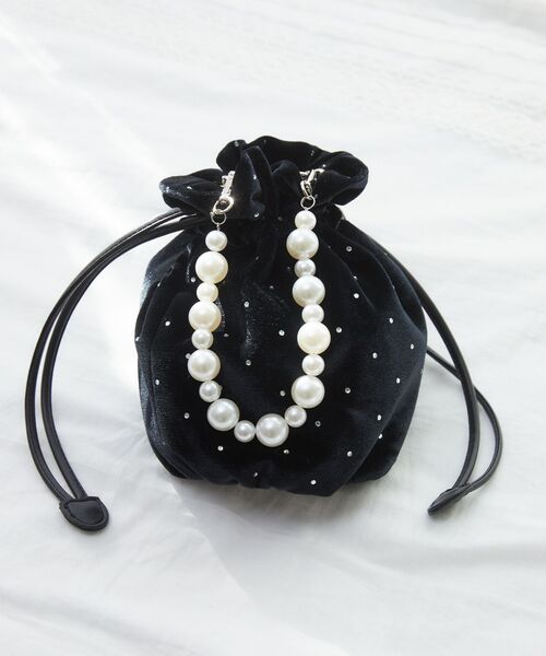 ems excite（エムズエキサイト）の「ベロア巾着ショルダーバッグ（ショルダーバッグ・レディース・ライトグレー/ライトベージュ/ブラック・ONE SIZE）」の2枚目の写真