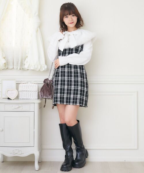 ems excite（エムズエキサイト）の「ベロア巾着ショルダーバッグ（ショルダーバッグ・レディース・ライトグレー/ライトベージュ/ブラック・ONE SIZE）」の12枚目の写真