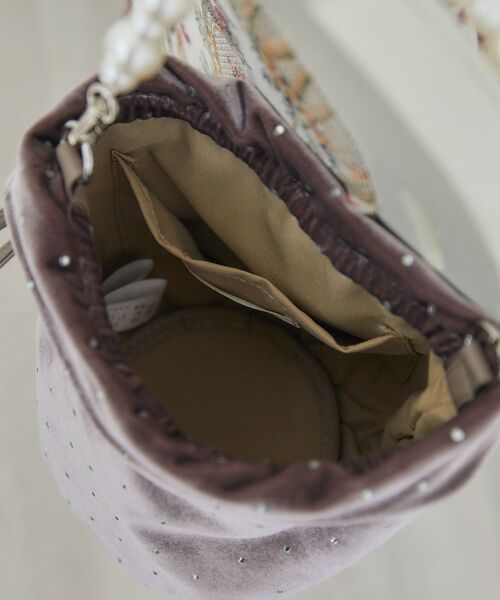 ems excite（エムズエキサイト）の「ベロア巾着ショルダーバッグ（ショルダーバッグ・レディース・ライトグレー/ライトベージュ/ブラック・ONE SIZE）」の17枚目の写真