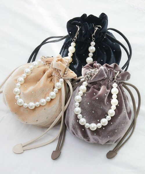 ems excite（エムズエキサイト）の「ベロア巾着ショルダーバッグ（ショルダーバッグ・レディース・ライトグレー/ライトベージュ/ブラック・ONE SIZE）」の19枚目の写真