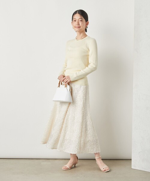 NOLLEY’S Sophi（ノーリーズソフィ）の「《手洗い可能》18Gホールガーメントガーゼ風リブクルーネックプルオーバーニット（ニット/セーター・レディース・ベビーピンク/チャコールグレー/クリーム・38）」の22枚目の写真