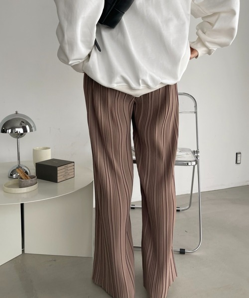 Eclat one（エクラワン）の「ウエストゴム  プリーツ ストレートパンツ（その他パンツ・レディース・モカ/ブルー/ブラック・M/L）」の20枚目の写真