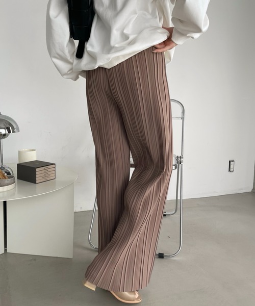 Eclat one（エクラワン）の「ウエストゴム  プリーツ ストレートパンツ（その他パンツ・レディース・モカ/ブルー/ブラック・M/L）」の21枚目の写真