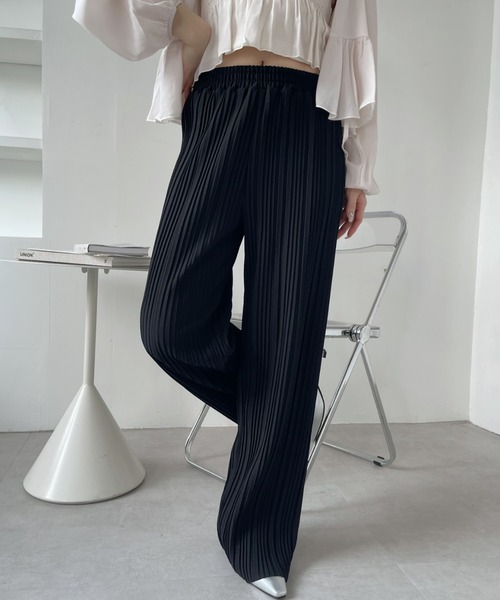 Eclat one（エクラワン）の「ウエストゴム  プリーツ ストレートパンツ（その他パンツ・レディース・モカ/ブルー/ブラック・M/L）」の16枚目の写真