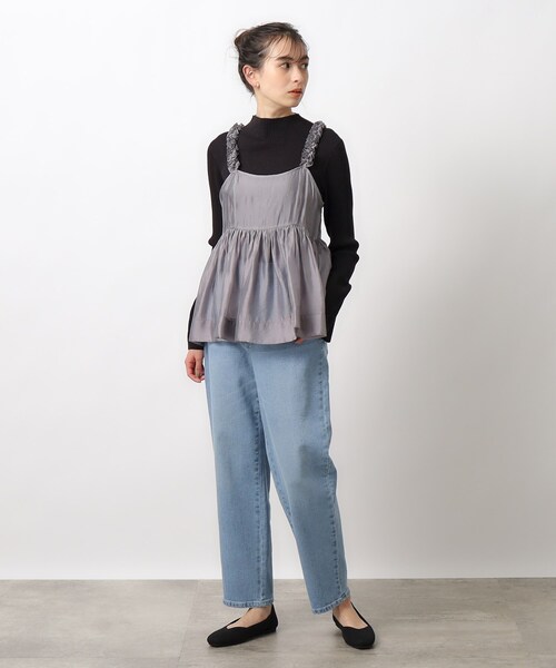 OPAQUE.CLIP（オペークドットクリップ）の「◆オーガンジーキャミブラウス【洗濯機洗い可】（タンクトップ・レディース・オフホワイト/グレー/ブラック・36/38/40）」の8枚目の写真