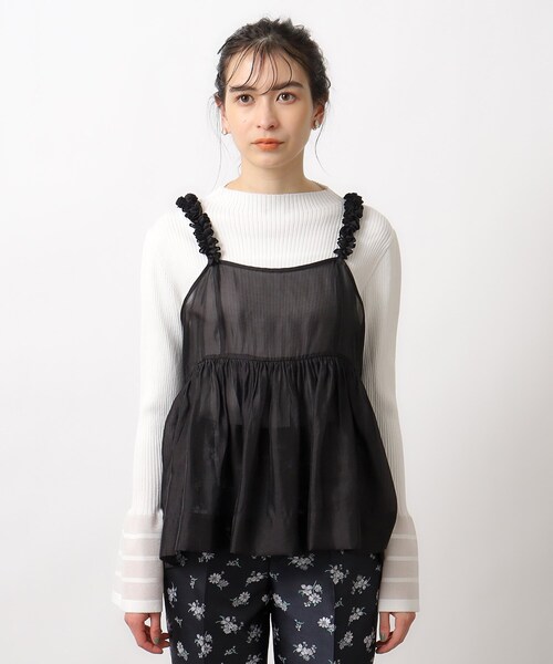 OPAQUE.CLIP（オペークドットクリップ）の「◆オーガンジーキャミブラウス【洗濯機洗い可】（タンクトップ・レディース・オフホワイト/グレー/ブラック・36/38/40）」の16枚目の写真