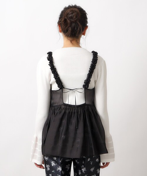 OPAQUE.CLIP（オペークドットクリップ）の「◆オーガンジーキャミブラウス【洗濯機洗い可】（タンクトップ・レディース・オフホワイト/グレー/ブラック・36/38/40）」の17枚目の写真