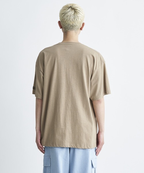 DC SHOES(ディーシーシューズ)の「24 BLACK LETTER SS/DC半袖Tシャツ(Tシャツ/カットソー・メンズ・ホワイト/ブラック/ベージュ・MEDIUM/LARGE/X-LARGE)」の8枚目の写真