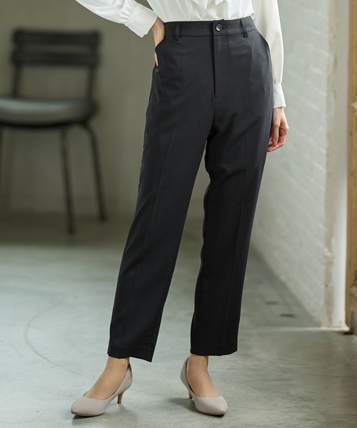 Honeys（ハニーズ）の「テーパードパンツ（股下６５ｃｍ）（スラックス・レディース・ブラック/ライトベージュ/ベージュ/ネイビー/グレイッシュベージュ・L/M/S/3L/LL）」の10枚目の写真