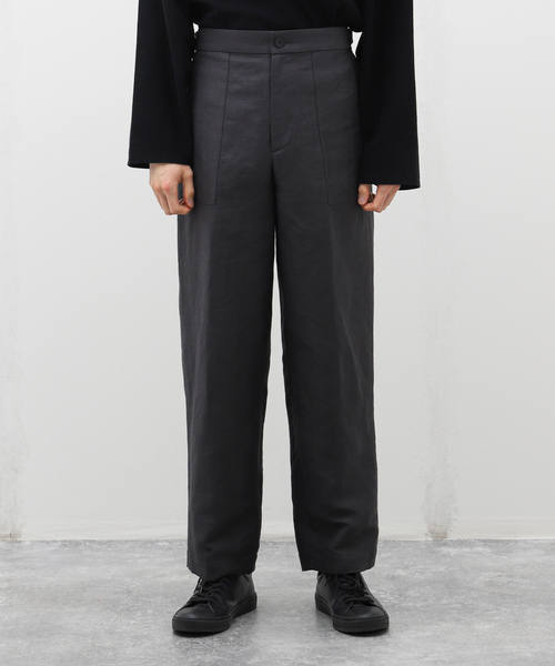 ATON(エイトン)の「【ATON / エイトン】COTTON HEMP SATIN BAKER PANTS(スラックス・メンズ・チャコールグレー・2/4/6)」の3枚目の写真