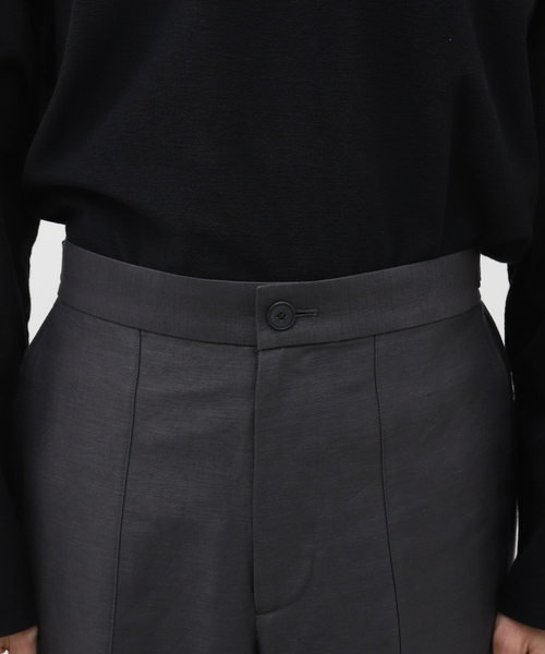 ATON(エイトン)の「【ATON / エイトン】COTTON HEMP SATIN BAKER PANTS(スラックス・メンズ・チャコールグレー・2/4/6)」の6枚目の写真