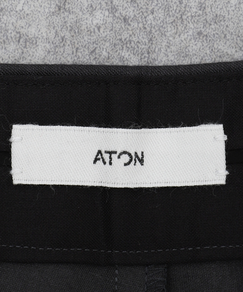 ATON(エイトン)の「【ATON / エイトン】COTTON HEMP SATIN BAKER PANTS(スラックス・メンズ・チャコールグレー・2/4/6)」の7枚目の写真