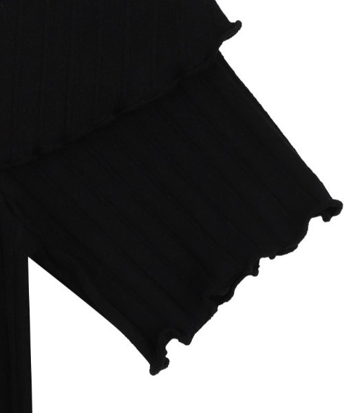 FANCY CLUB(ファンシークラブ)の「A'GEM/9 × .kom 『 FANCY CLUB/ファンシークラブ』 HEIDI KNITTED OFF-SHOULDER/オフショルダーニット(ニット/セーター・レディース・ベージュ/ブラック・FREE)」の6枚目の写真