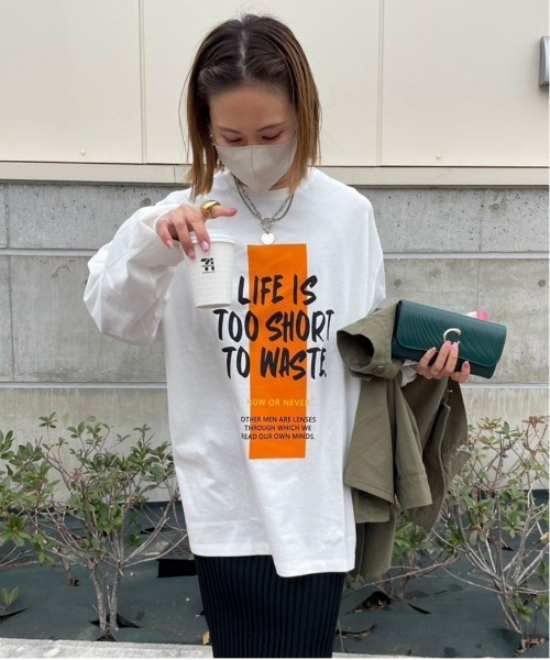 feepur by saya（フェピュールバイサヤ）の「ペイントロゴロンTee（Tシャツ/カットソー・レディース・オフホワイト/ホワイト/オートミール/アイボリー・MEDIUM）」の22枚目の写真