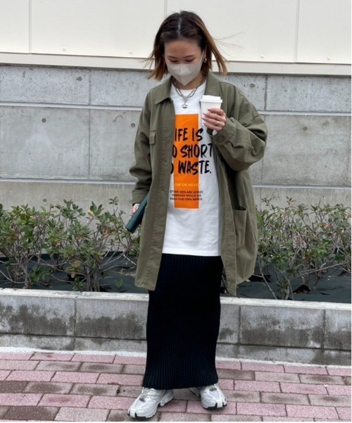 feepur by saya（フェピュールバイサヤ）の「ペイントロゴロンTee（Tシャツ/カットソー・レディース・オフホワイト/ホワイト/オートミール/アイボリー・MEDIUM）」の9枚目の写真