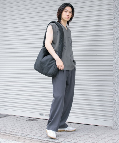 SENSE OF PLACE by URBAN RESEARCH（センスオブプレイスバイアーバンリサーチ）の「『イージーケア/セットアップ対応』ダブルタックワイドスラックス（スラックス・メンズ・ブラック/ライトベージュ/ブルー/グレー/ベージュ/チャコールグレー・SMALL/MEDIUM/LARGE）」の16枚目の写真