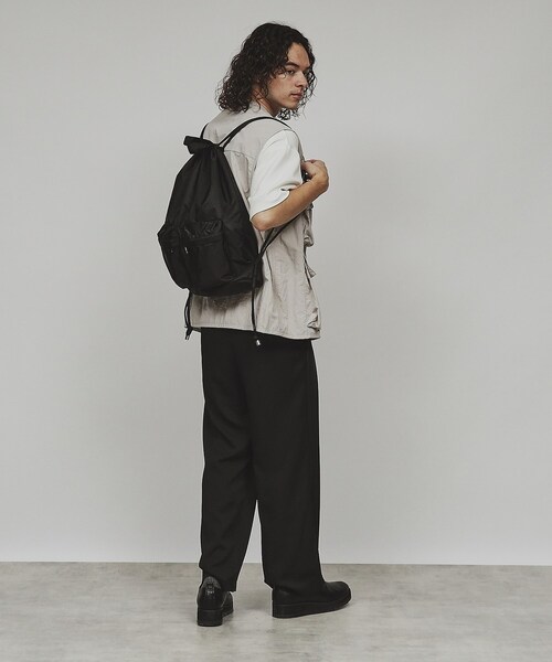 tk.TAKEO KIKUCHI（ティーケータケオキクチ）の「◆ダブルポケットナップザック（バックパック/リュック・メンズ・ブラック系/ブラック・00）」の5枚目の写真