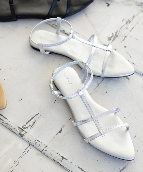 LEPSIM(レプシィム)の「アンクルゴムストラップサンダル 106987(サンダル・レディース・ブラック/シルバー/ベージュ・LARGE/MEDIUM)」の11枚目の写真