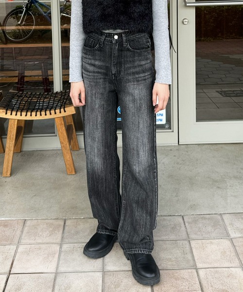 LE MORE（リモア）の「【新色追加！！】セミワイドストレートデニムパンツ（デニムパンツ・レディース・ブルー/ブラック/ライトブルー・FREE/M）」の12枚目の写真