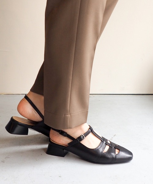 cava cava（サヴァサヴァ）の「グルカサンダル 3720523