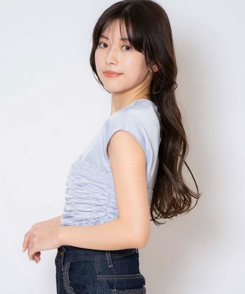 NOELA（ノエラ）の「シャーリングビスチェ切替ブラウス（シャツ/ブラウス・レディース・ベージュ/チャコールグレー/ブルー・フリー）」の15枚目の写真