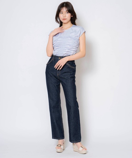 NOELA（ノエラ）の「シャーリングビスチェ切替ブラウス（シャツ/ブラウス・レディース・ベージュ/チャコールグレー/ブルー・フリー）」の6枚目の写真