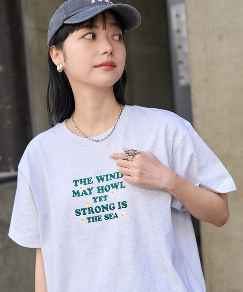 セール】ミニロゴデイジーTシャツ/ビッグシルエットTシャツ/ロゴ