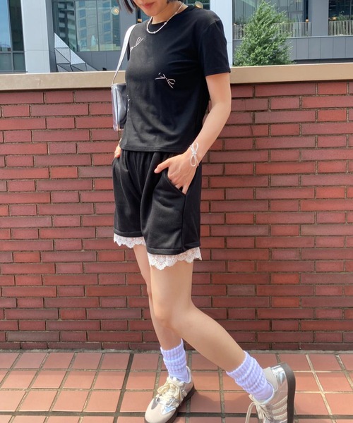 mebole（メボレ）の「シンプルリボンデザインTシャツ（Tシャツ/カットソー・レディース・グレー/ブラック/ホワイト・FREE）」の8枚目の写真