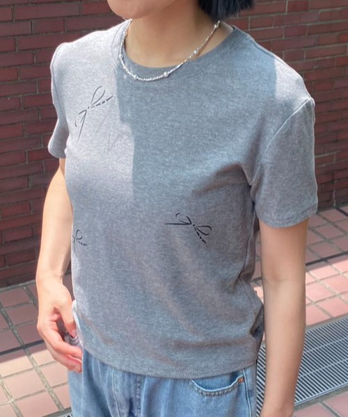 mebole（メボレ）の「シンプルリボンデザインTシャツ（Tシャツ/カットソー・レディース・グレー/ブラック/ホワイト・FREE）」の14枚目の写真