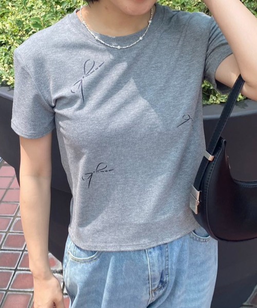 mebole（メボレ）の「シンプルリボンデザインTシャツ（Tシャツ/カットソー・レディース・グレー/ブラック/ホワイト・FREE）」の15枚目の写真