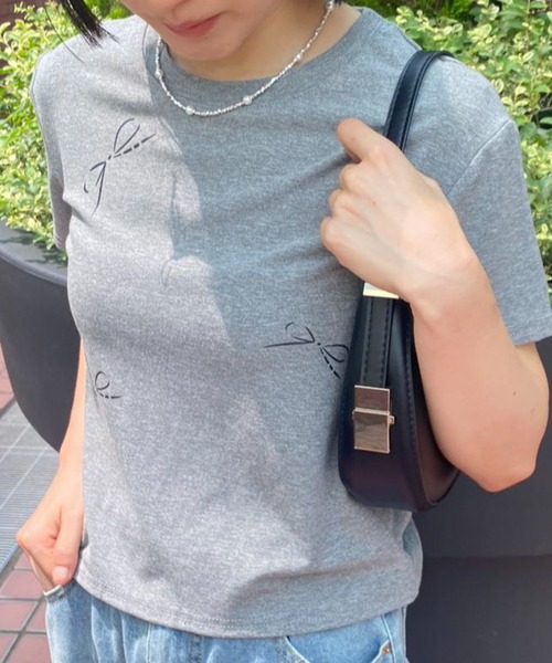 mebole（メボレ）の「シンプルリボンデザインTシャツ（Tシャツ/カットソー・レディース・グレー/ブラック/ホワイト・FREE）」の17枚目の写真