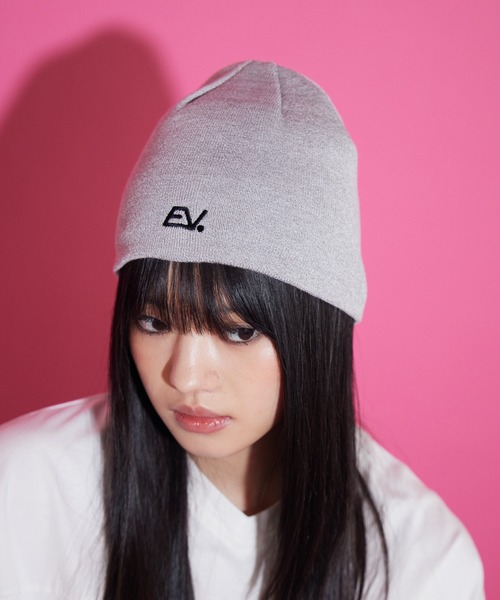 ENVYM（アンビー）の「【wondervisitor×ENVYM】EVロゴビーニー（ニットキャップ/ビーニー・レディース・ブラック/グレー・FREE）」の22枚目の写真