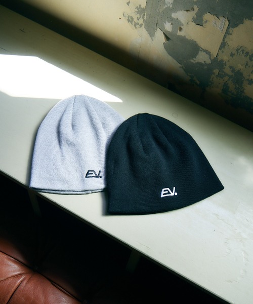 ENVYM（アンビー）の「【wondervisitor×ENVYM】EVロゴビーニー（ニットキャップ/ビーニー・レディース・ブラック/グレー・FREE）」の21枚目の写真