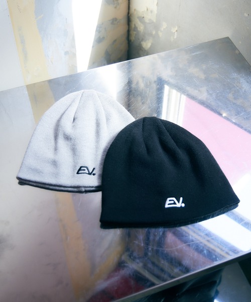 ENVYM（アンビー）の「【wondervisitor×ENVYM】EVロゴビーニー（ニットキャップ/ビーニー・レディース・ブラック/グレー・FREE）」の19枚目の写真