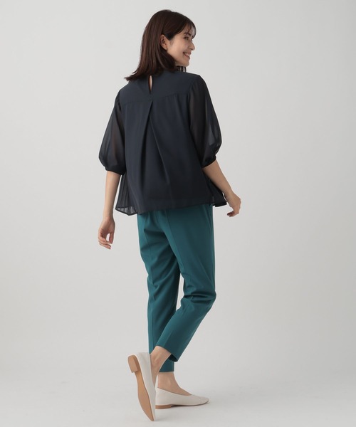 Elura（エルーラ）の「プリーツフレアブラウス/120814（シャツ/ブラウス・レディース・ライトブルー/ベージュ/ネイビー・FREE）」の14枚目の写真