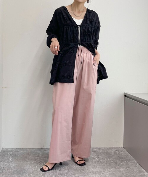 fredy emue（フレディエミュ）の「【新色登場】綿ナイロンストレッチセミワイドパンツ（その他パンツ・レディース・ベビーピンク/カーキ/ベージュ/ブラック・38/36）」の9枚目の写真