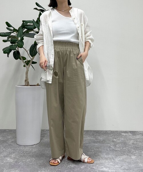 fredy emue（フレディエミュ）の「【新色登場】綿ナイロンストレッチセミワイドパンツ（その他パンツ・レディース・ベビーピンク/カーキ/ベージュ/ブラック・38/36）」の15枚目の写真