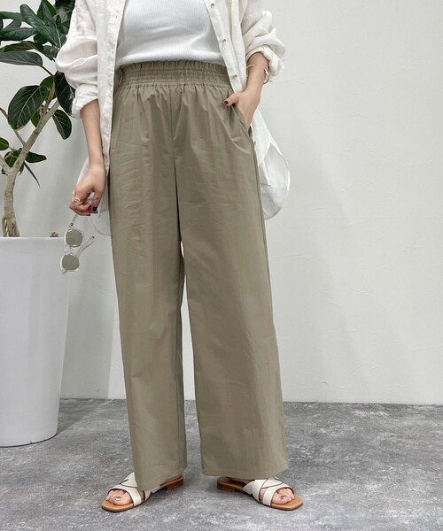 fredy emue（フレディエミュ）の「【新色登場】綿ナイロンストレッチセミワイドパンツ（その他パンツ・レディース・ベビーピンク/カーキ/ベージュ/ブラック・38/36）」の21枚目の写真