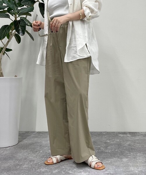 fredy emue（フレディエミュ）の「【新色登場】綿ナイロンストレッチセミワイドパンツ（その他パンツ・レディース・ベビーピンク/カーキ/ベージュ/ブラック・38/36）」の22枚目の写真