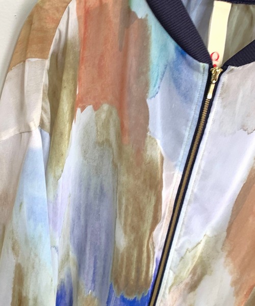 Q（キュー）の「ニュアンスカラーブルゾン（ブルゾン・レディース・グリーン系/イエロー系・MEDIUM）」の15枚目の写真