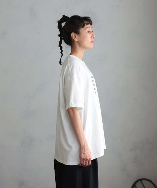 tシャツ さりげなく覗く、素敵なTシャツ。 レディース さりげなく覗く、素敵なTシャツ。（Tシャツ/カットソー