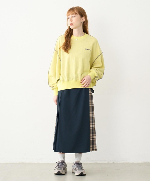 MILKFED.(ミルクフェド)の「OVERLOCK STICHED SWEAT TOP(スウェット・レディース・ネイビー/イエロー/ブルー・ONE SIZE)」の7枚目の写真