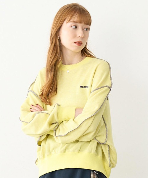 MILKFED.(ミルクフェド)の「OVERLOCK STICHED SWEAT TOP(スウェット・レディース・ネイビー/イエロー/ブルー・ONE SIZE)」の5枚目の写真