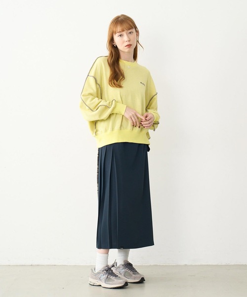 MILKFED.(ミルクフェド)の「OVERLOCK STICHED SWEAT TOP(スウェット・レディース・ネイビー/イエロー/ブルー・ONE SIZE)」の8枚目の写真