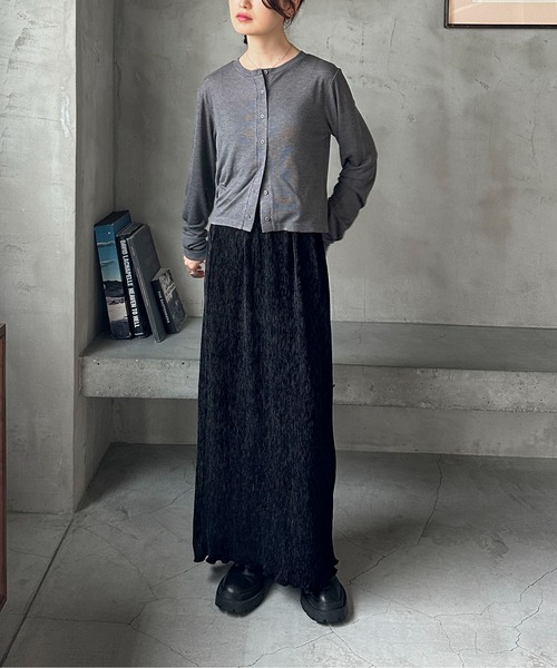 feepur(フェピュール)の「シアーリブカーディガン(カーディガン/ボレロ・レディース・オフホワイト/ブラック/グレー/ブラウン・MEDIUM)」の5枚目の写真