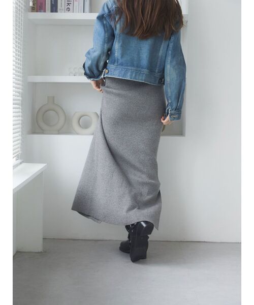 Ungrid（アングリッド）の「サイドスリットリブニットスカート（スカート・レディース・ライトグレー/パープル/グレー・FREE）」の7枚目の写真