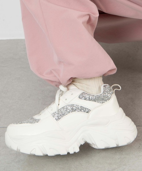 WEGO(ウィゴー)の「WEGO/厚底ボリュームダッドスニーカー(スニーカー・レディース・ホワイト/ブラック/キャメル/シルバー/その他4/その他2/その他1/サックスブルー/グレー系その他/ブラウン・LARGE/MEDIUM/SMALL/X-LARGE)」の8枚目の写真