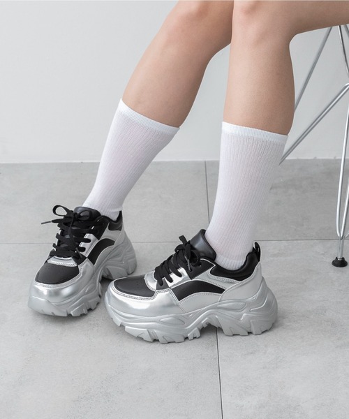 WEGO(ウィゴー)の「WEGO/厚底ボリュームダッドスニーカー(スニーカー・レディース・ホワイト/ブラック/キャメル/シルバー/その他4/その他2/その他1/サックスブルー/グレー系その他/ブラウン・LARGE/MEDIUM/SMALL/X-LARGE)」の20枚目の写真